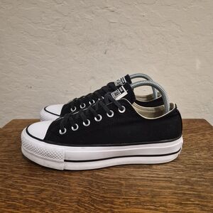 Converse Chuck Taylor All Star Lift Low Platform Fashion Sneakers Womens Size  8